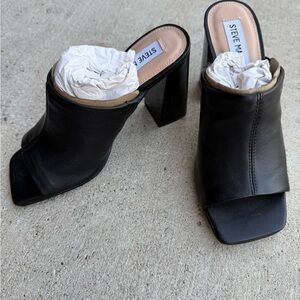 NEW Steve Madden Black Mules with Chunky Block Heel